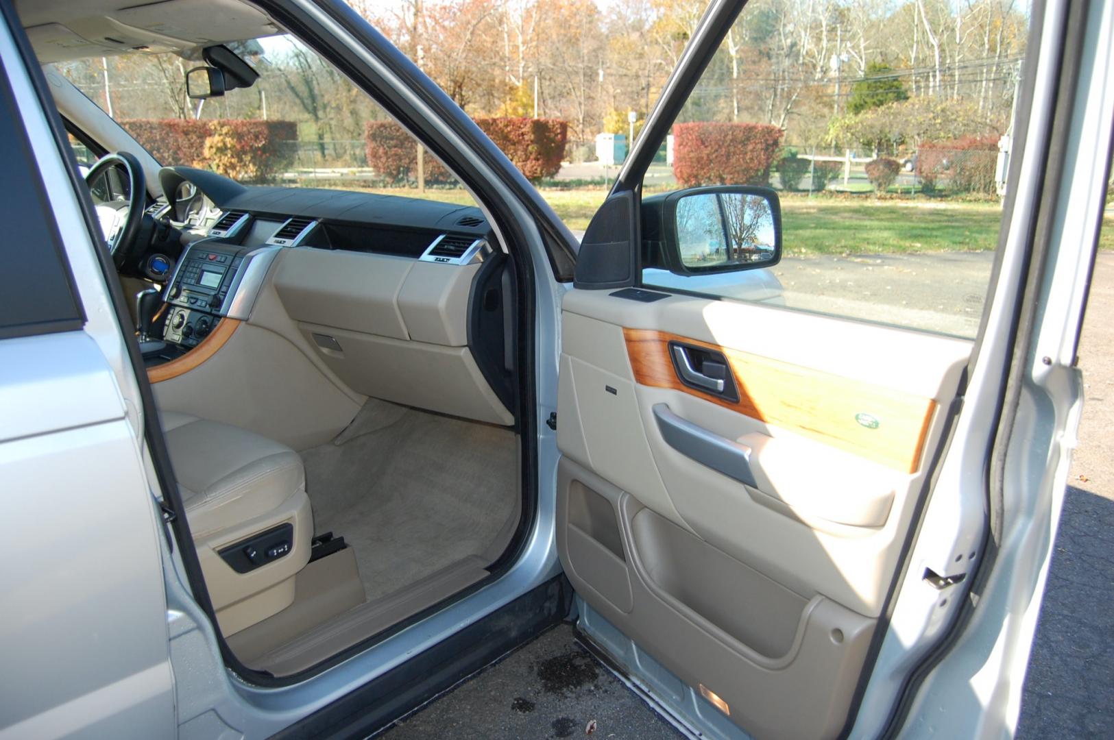 2009 Silver /Beige Leather Land Rover Range Rover Sport HSE (SALSK25419A) with an 4.4L V8 DOHC 32V engine, Automatic transmission, located at 6528 Lower York Road, New Hope, PA, 18938, (215) 862-9555, 40.358707, -74.977882 - Here we have a nice Range Rover Sport with a 4.4L V8 putting power to all four wheels via an automatic shifting transmission. The interior offers beige leather with wood trim, keyless entry, dual climate controls, heated seats front and back, AM/FM/CD/AUX radio with navigation, Harman/Kardon speaker - Photo#17